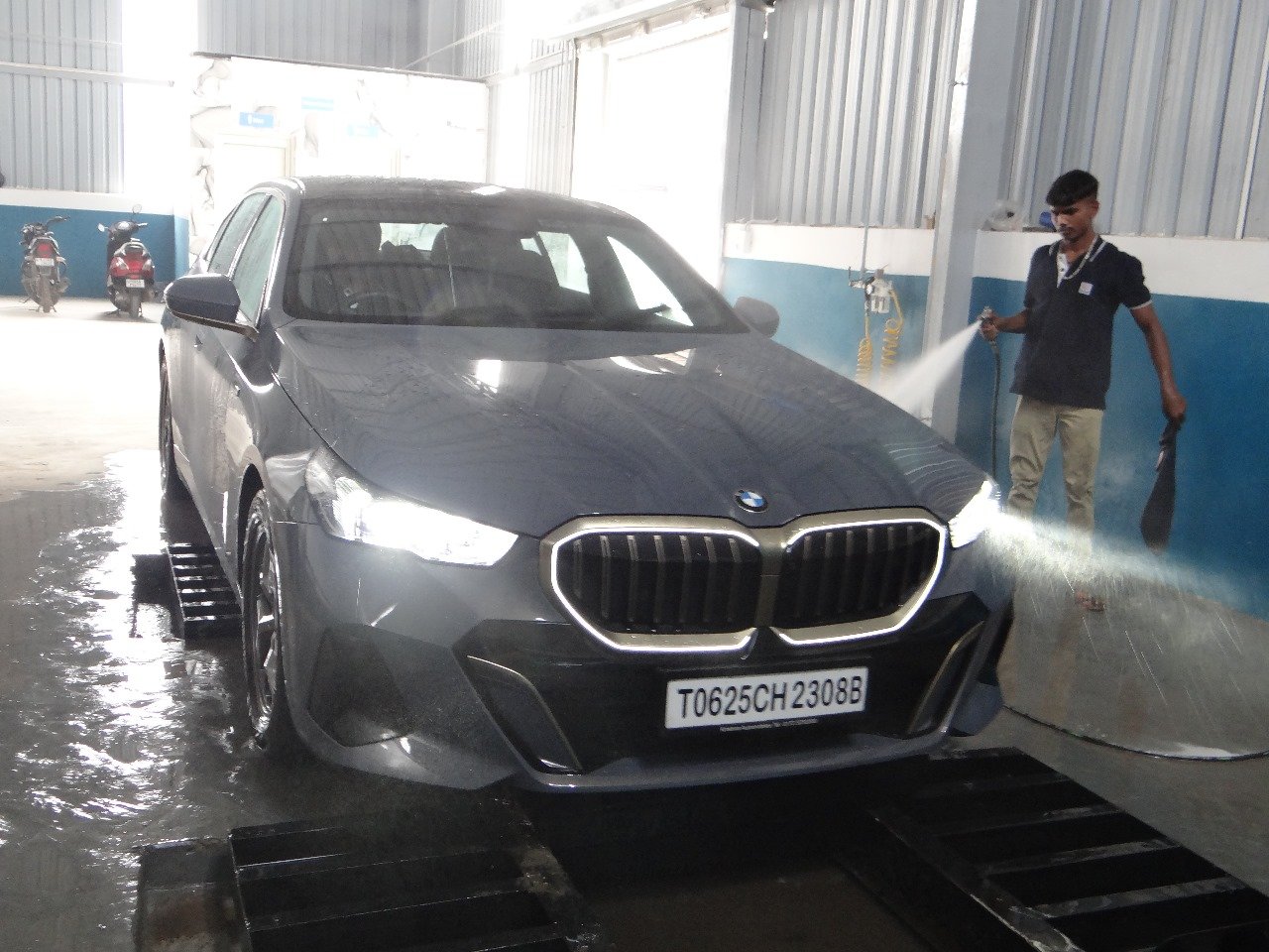 WhatsApp Image 2025-10-07 at 15.18.21 (2)